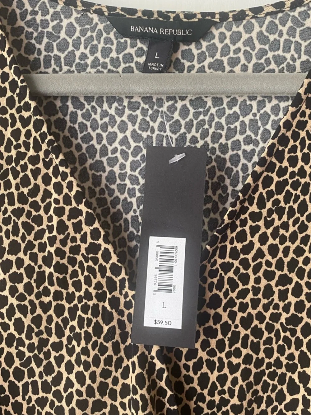 Banana Republic animal print faux wrap top blouse shirt L large NWT - Picture 2 of 6